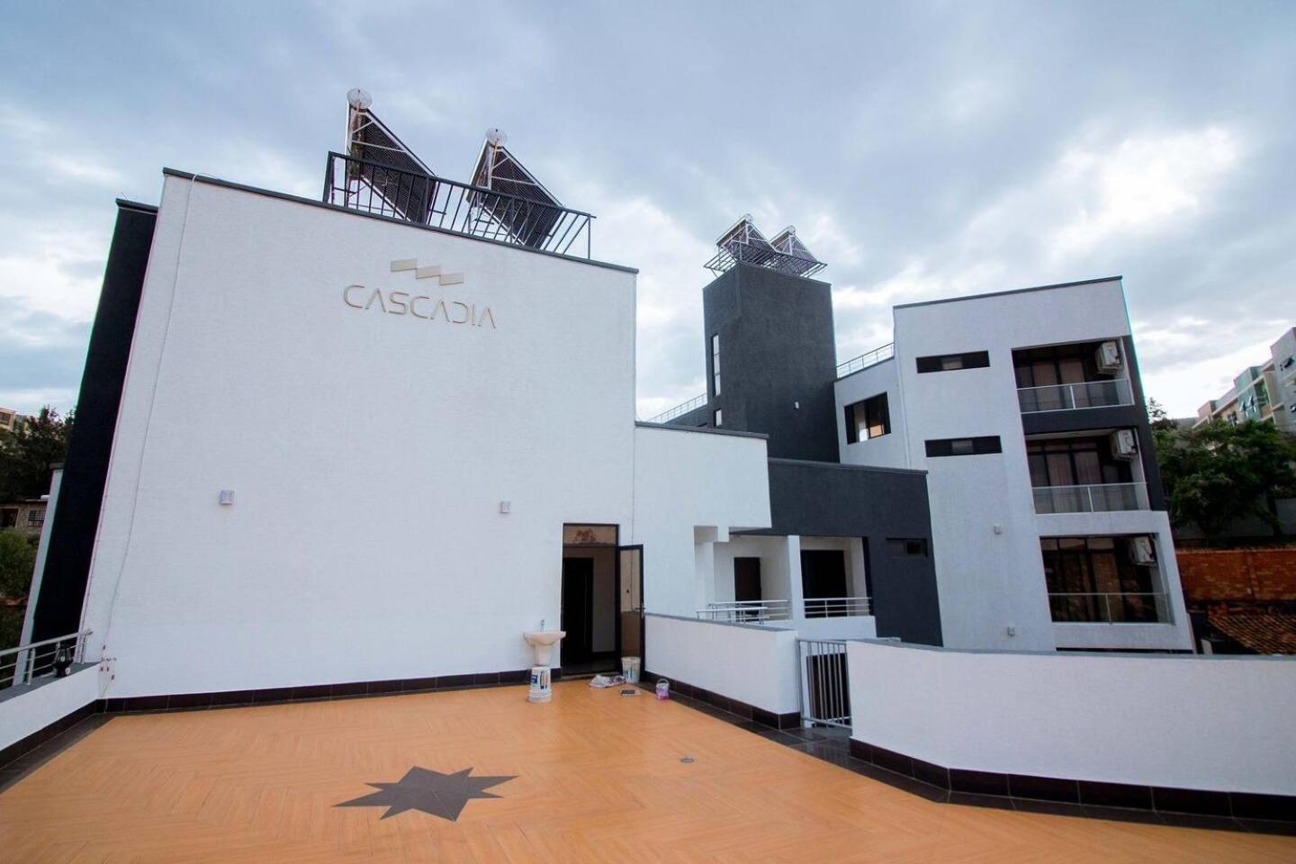 Cascadia Apartments Кигали Экстерьер фото