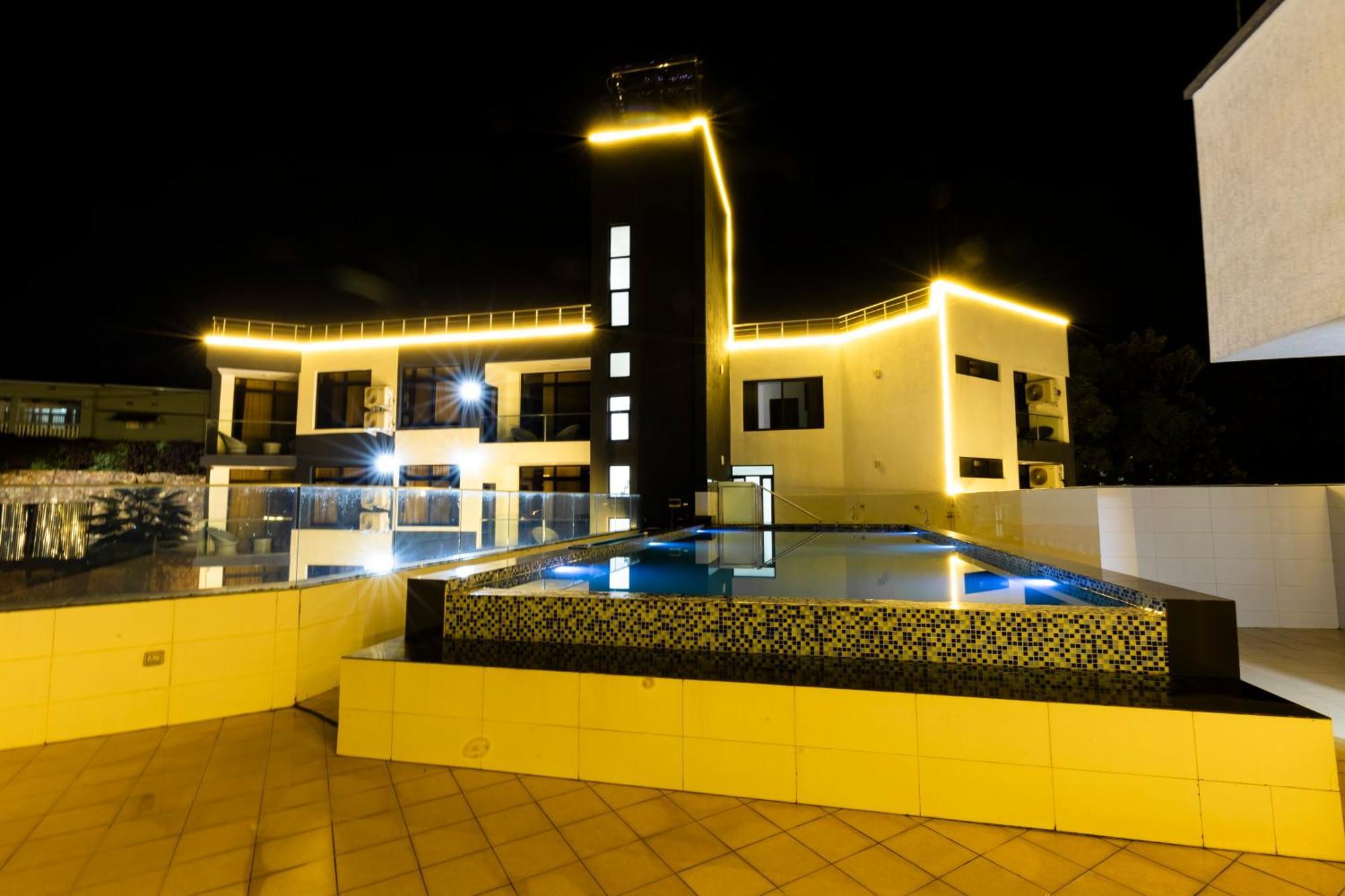 Cascadia Apartments Кигали Экстерьер фото